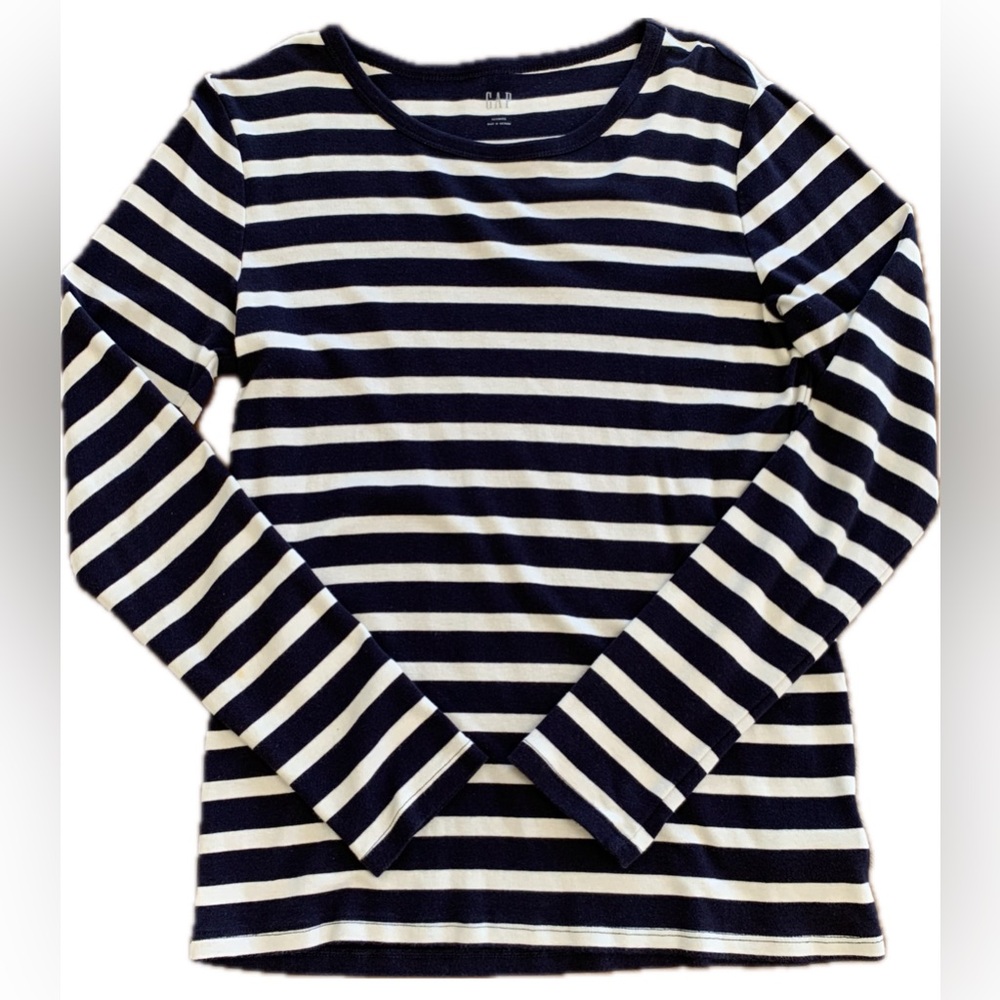 GAP long sleeve cotton t-shirt with horizontal stripes